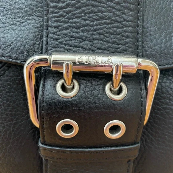 Furla Shoulder Bag Black Pebbled Leather - Picture 3 of 16